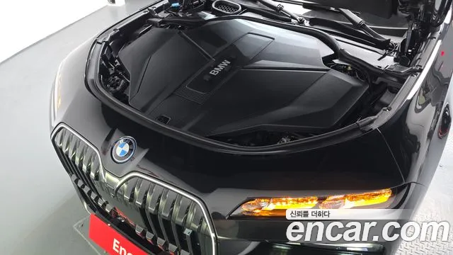 BMW i7 xDrive 60 M Sport — Фото автомобиля 6