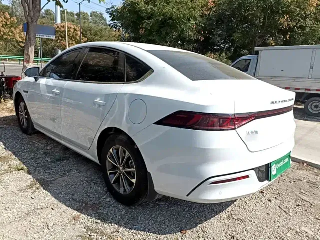 BYD Qin PLUS — Фото автомобиля 4