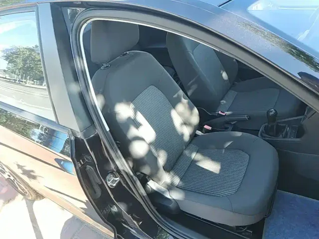 Volkswagen Santana — Фото автомобиля 24
