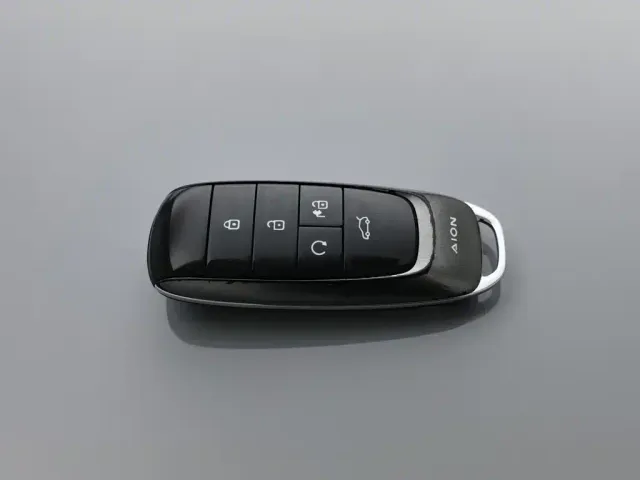 GAC Aion Y — Фото автомобиля 19