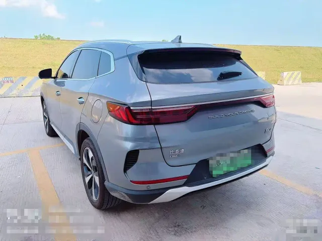 BYD Song PLUS PHEV 2021 DM-i 110KM Flagship PLUS — Фото автомобиля 4