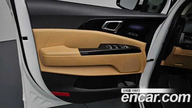 Kia Canival Carnival 4 поколение Дизель 7 мест Signature — Фото автомобиля 20