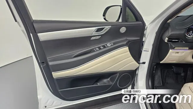 Genesis GV80 — Фото автомобиля 13