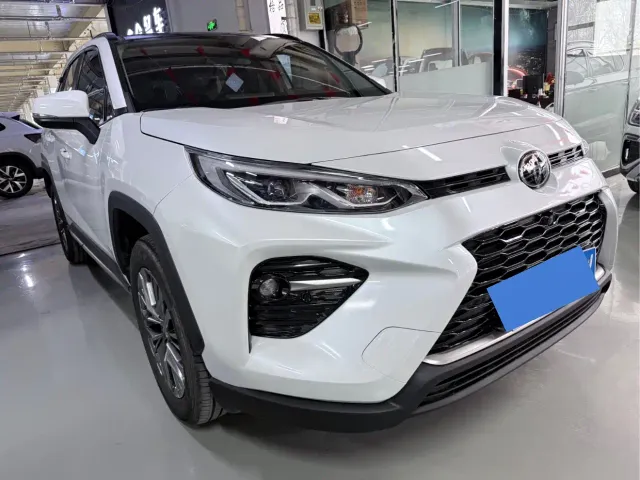 Toyota Wildlander — Фото автомобиля 3