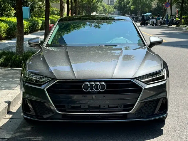 Audi A7 — Фото автомобиля 2