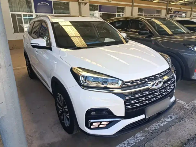 Chery Tiggo 8 — Фото автомобиля 3
