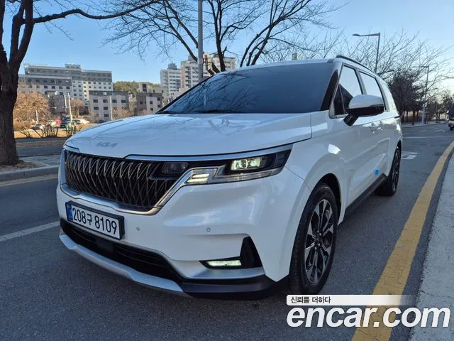 Kia Canival Carnival 4 поколение Дизель 9 мест Prestige — Фото автомобиля 2