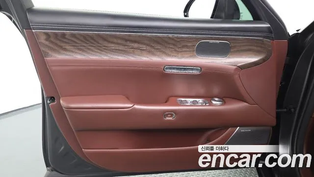 Genesis G90 RS4 — Фото автомобиля 13