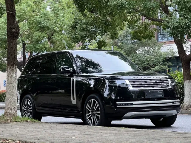 Land Rover Range Rover — Фото автомобиля 3