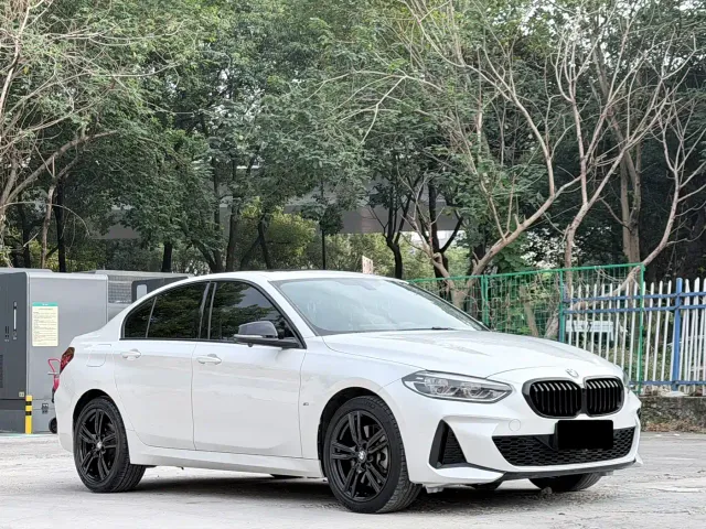 BMW 1 Series — Фото автомобиля 3