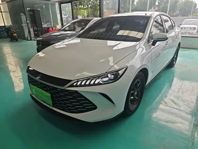 Фотография автомобиля — BYD Qin PLUS