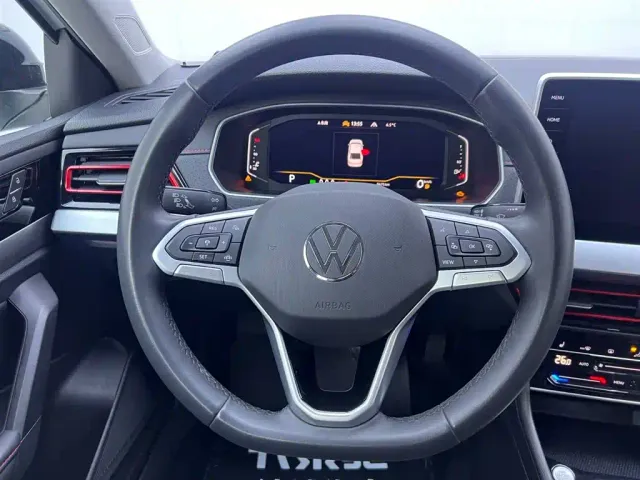 Volkswagen Lavida — Фото автомобиля 21