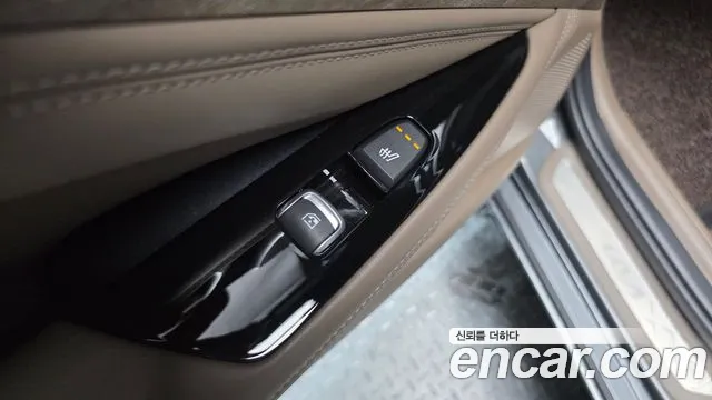 Kia K8 Hybrid — Фото автомобиля 28