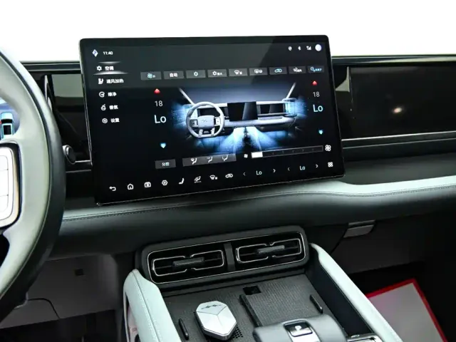 BYD FangChengBao Leopard 5 — Фото автомобиля 17