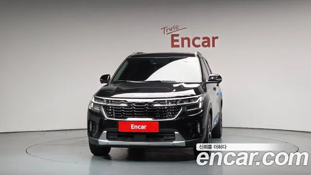 Kia Seltos — Фото автомобиля 3