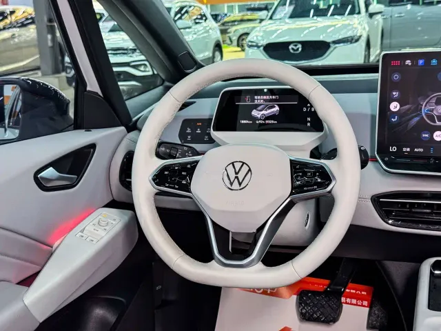 Volkswagen ID.3 — Фото автомобиля 9
