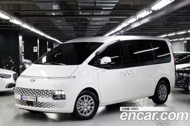 Hyundai Staria — Фото автомобиля 3