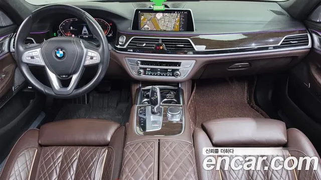 BMW 7 Series — Фото автомобиля 7
