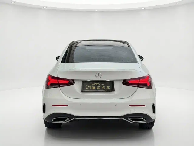 Mercedes-Benz A-Class — Фото автомобиля 3