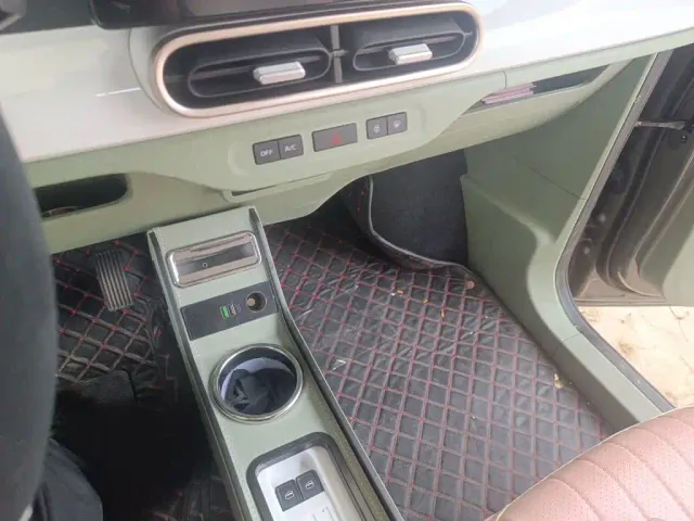 Geely Panda — Фото автомобиля 10