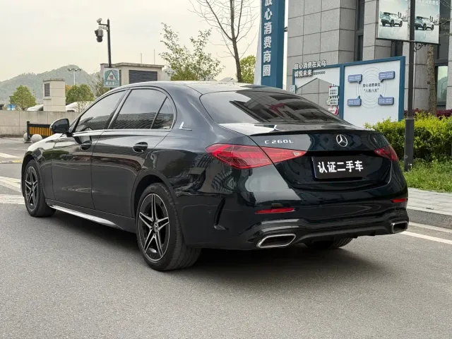 Mercedes-Benz C-Class — Фото автомобиля 4