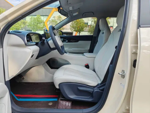 Geely Starry Wish — Фото автомобиля 5