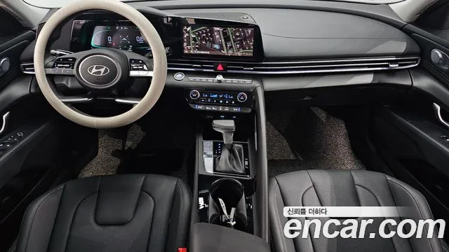Hyundai AVANTE Новый Avante (CN7) — Фото автомобиля 7