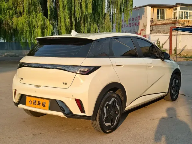 BYD Dolphin — Фото автомобиля 3