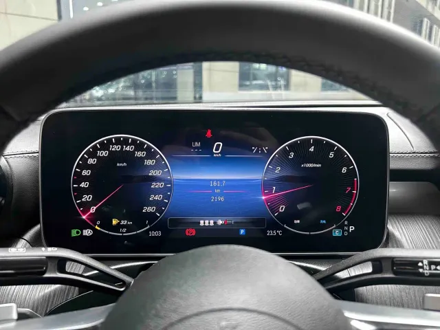 Mercedes-Benz C-Class — Фото автомобиля 17
