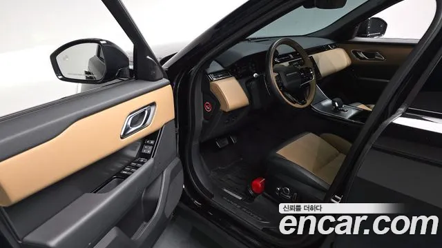 Land Rover Range Rover Velar — Фото автомобиля 10