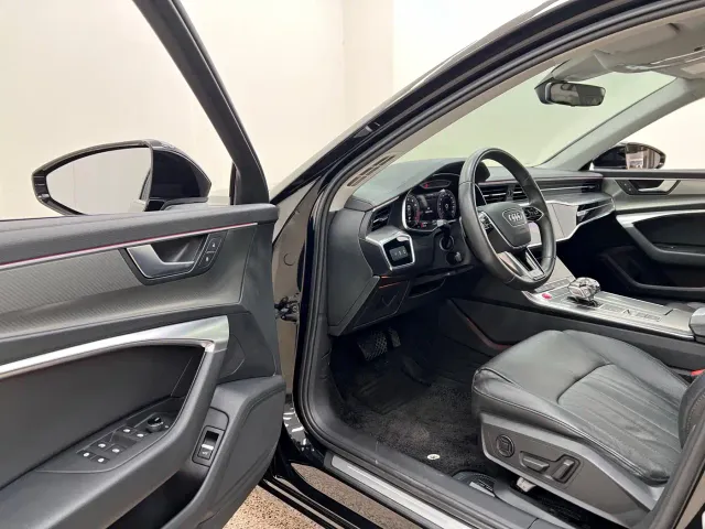 Audi A6L — Фото автомобиля 16
