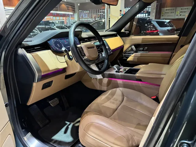 Land Rover Range Rover — Фото автомобиля 9