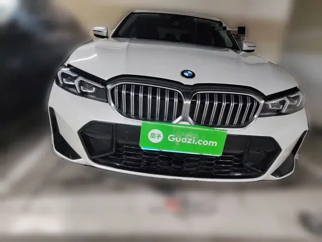 BMW 3 Series — Фото автомобиля 2