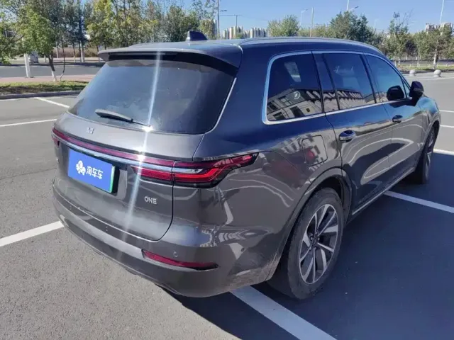 Li Auto ONE — Фото автомобиля 3