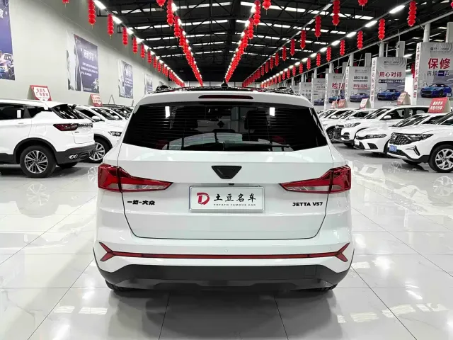 Jetta VS7 — Фото автомобиля 5