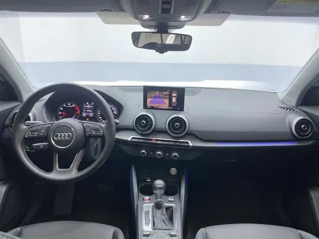 Audi Q2L — Фото автомобиля 13