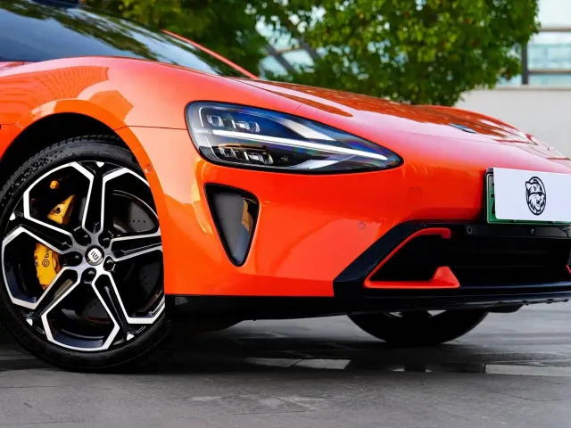 Xiaomi SU7 — Фото автомобиля 6