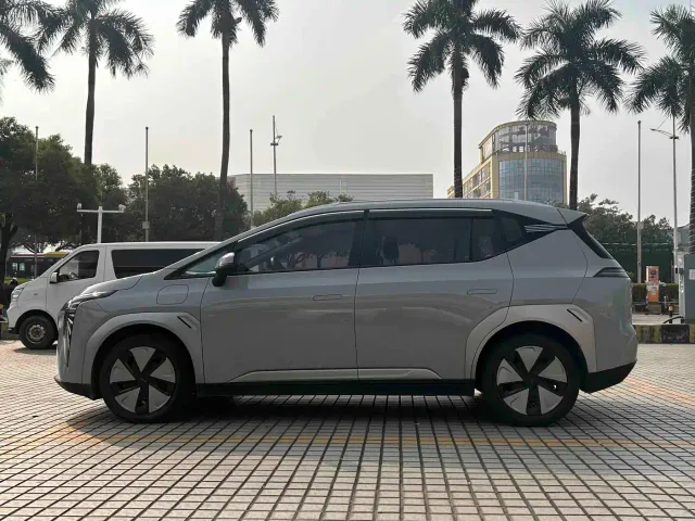 GAC Aion Y — Фото автомобиля 16
