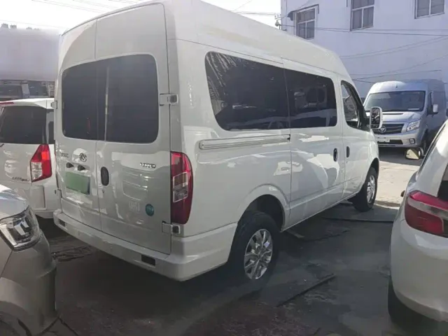 Maxus Xintu V80 — Фото автомобиля 6