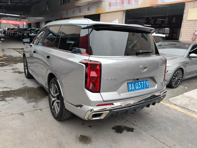 GAC Trumpchi GS8 — Фото автомобиля 14