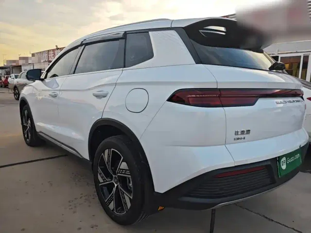BYD Song Pro — Фото автомобиля 4