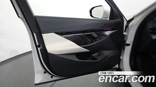 BMW 5 Series G60 — Фото автомобиля 13