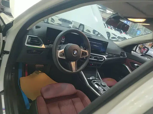 BMW 3 Series — Фото автомобиля 9