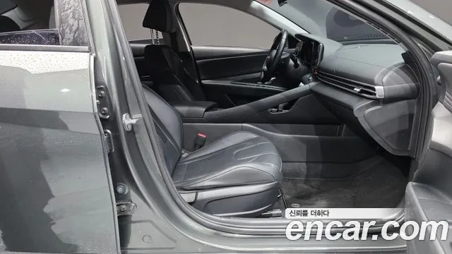 Hyundai Avante CN7 — Фото автомобиля 11