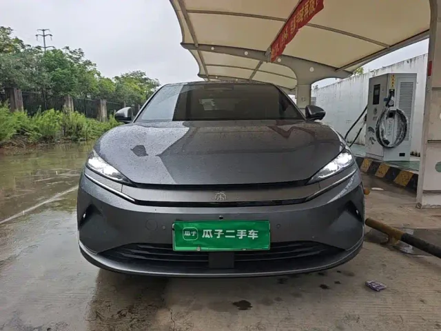 BYD Qin L — Фото автомобиля 2