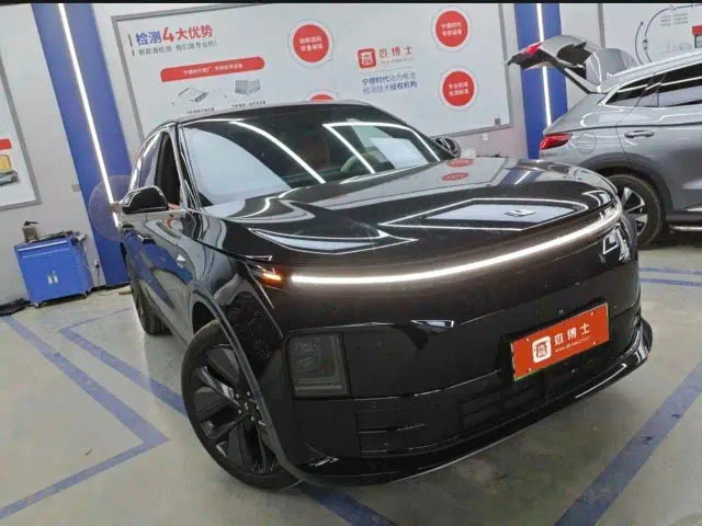 Li Auto L6 — Фото автомобиля 3