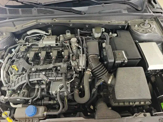Changan Eado — Фото автомобиля 15