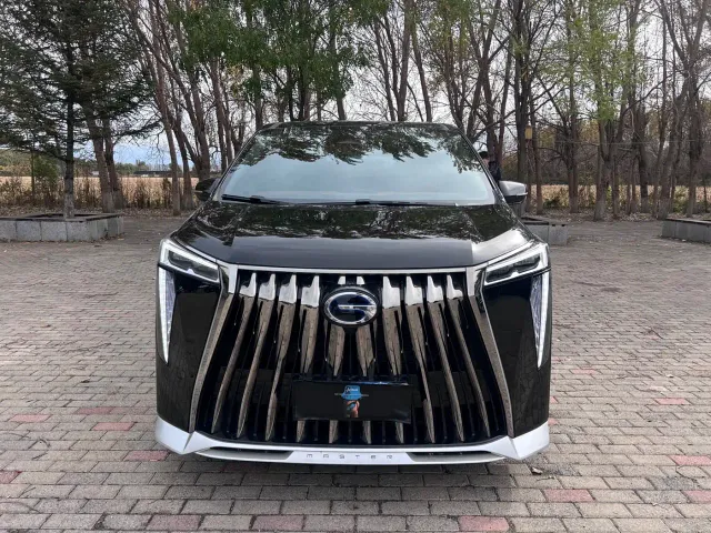 GAC Trumpchi M8 — Фото автомобиля 2