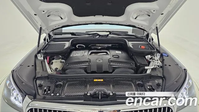 Mercedes-Benz GLS-Class — Фото автомобиля 6