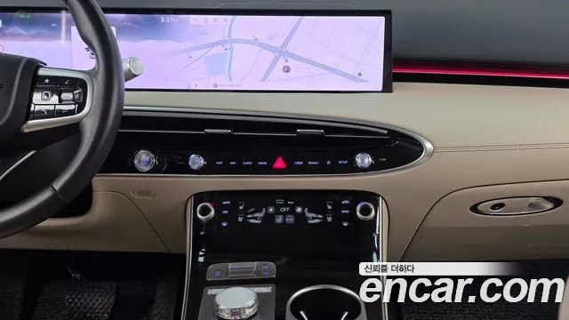 Genesis GV70 — Фото автомобиля 20